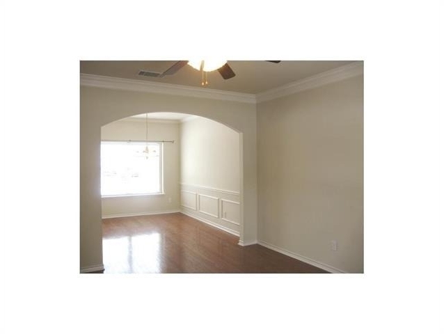 1313 Sunderland Court - Photo 2
