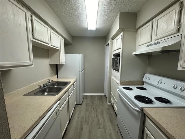 9696 Walnut Street - Photo 7