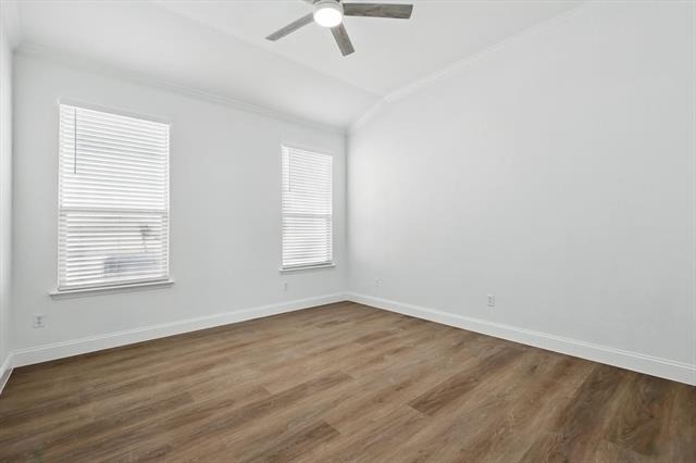 924 Charleston Lane - Photo 17
