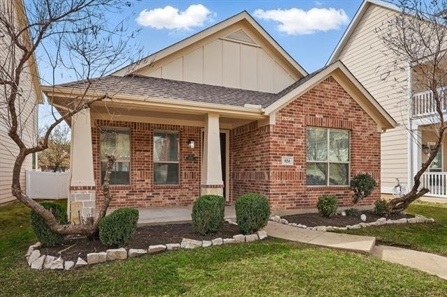 924 Charleston Lane - Photo 4
