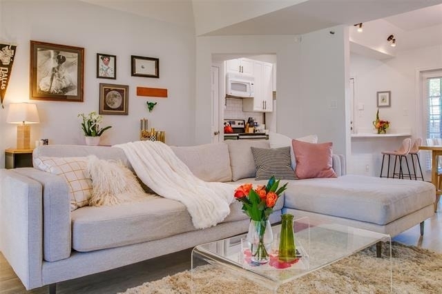 3105 San Jacinto Street - Photo 6