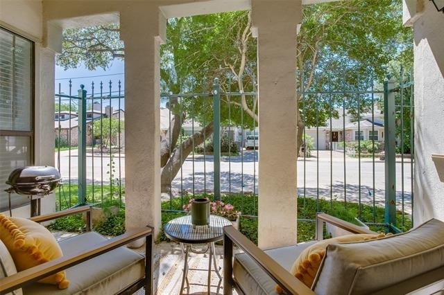 3105 San Jacinto Street - Photo 23