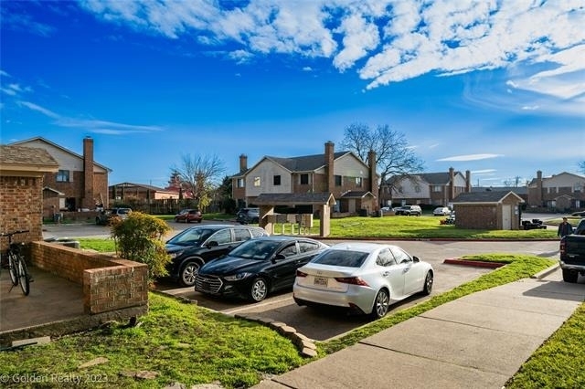 4009 Garland Avenue N - Photo 18