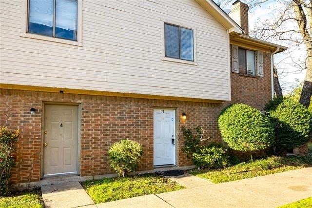 4009 Garland Avenue N - Photo 0