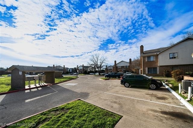 4009 Garland Avenue N - Photo 17
