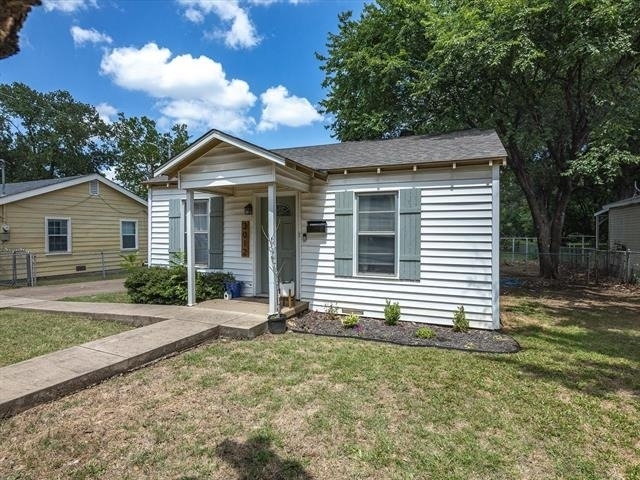 3012 Gene Lane - Photo 2