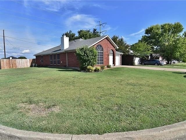 6323 Brookbriar Court - Photo 2