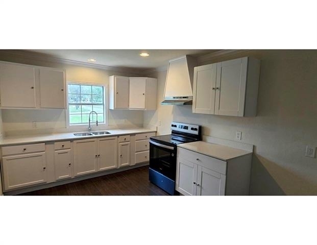 4302 Roberts Street - Photo 0
