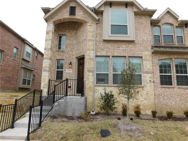 2555 Adam Lane - Photo 2