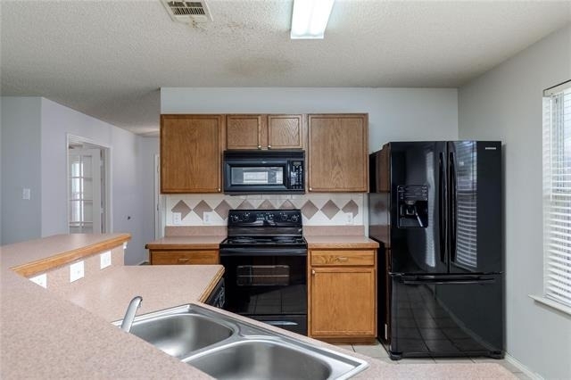 9804 Thomas Jefferson Drive - Photo 6