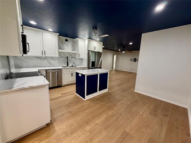 2021 Lexington Place - Photo 3