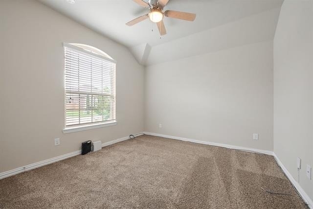 16629 Amistad Avenue - Photo 3