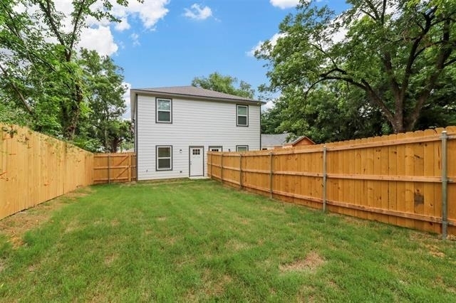 312 E Shepherd Street - Photo 14