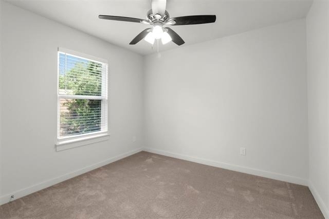 312 E Shepherd Street - Photo 10