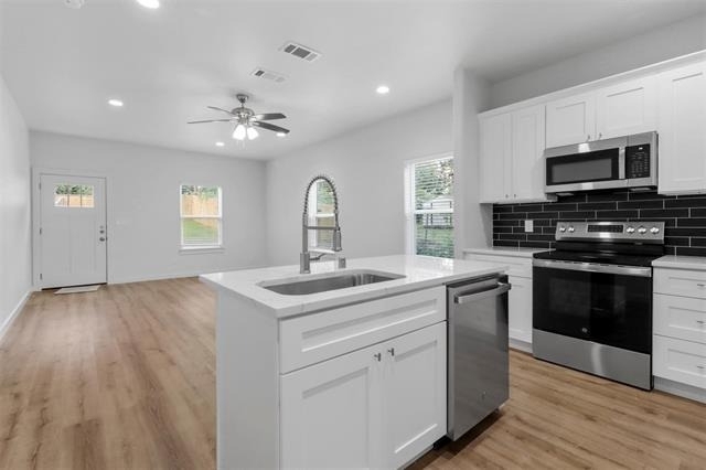 312 E Shepherd Street - Photo 4