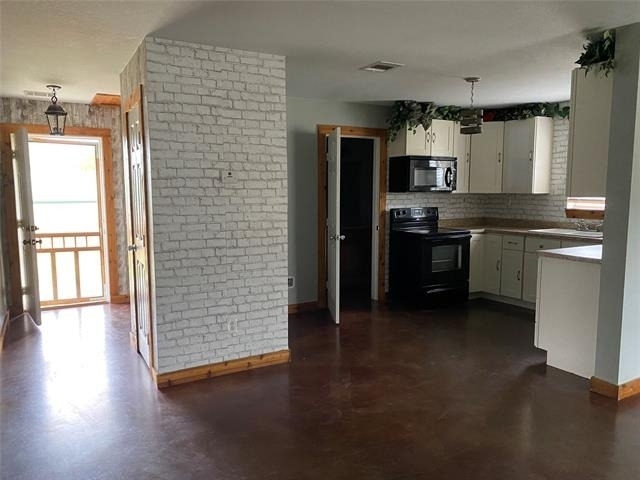 1577 County Road 4757 - Photo 2