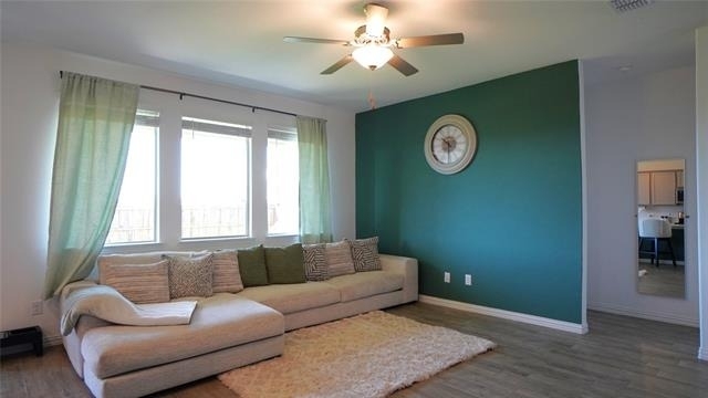 725 Alden Drive - Photo 8