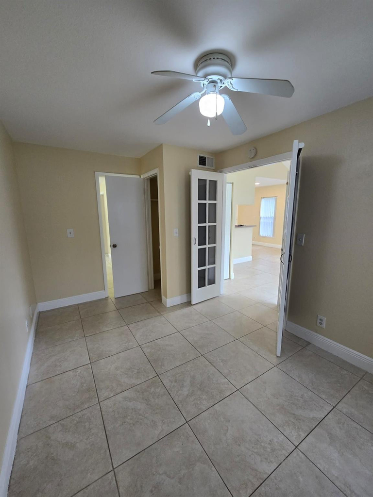 8775 Nw 39th Street - Photo 3