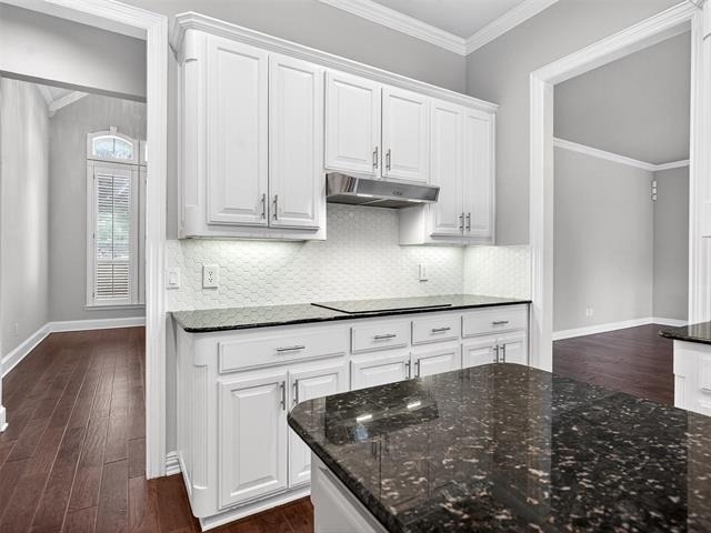 1210 Forest Hills Drive - Photo 14