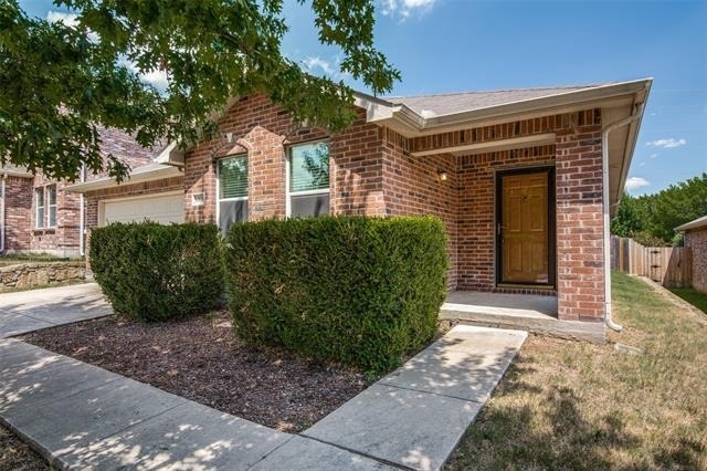 12638 Vandelia Street - Photo 0