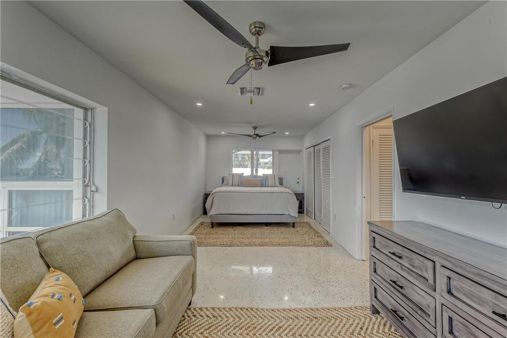 2717 Yacht Club Boulevard - Photo 23