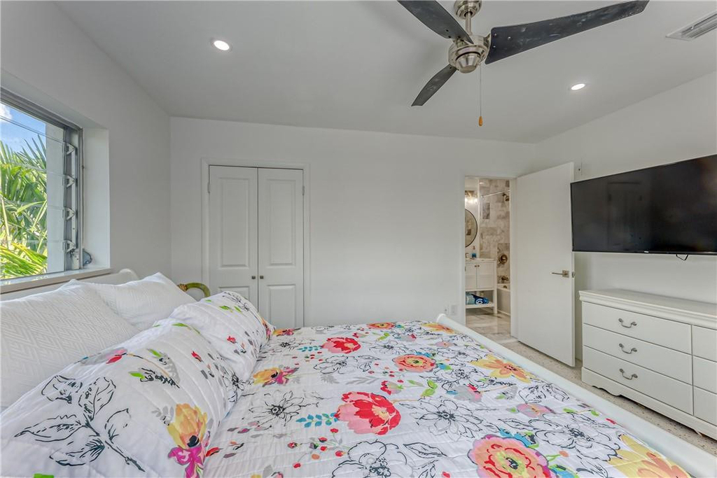 2717 Yacht Club Boulevard - Photo 27