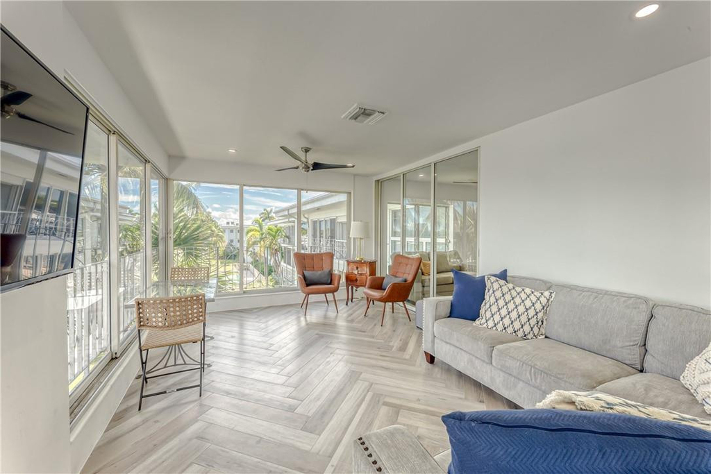 2717 Yacht Club Boulevard - Photo 8