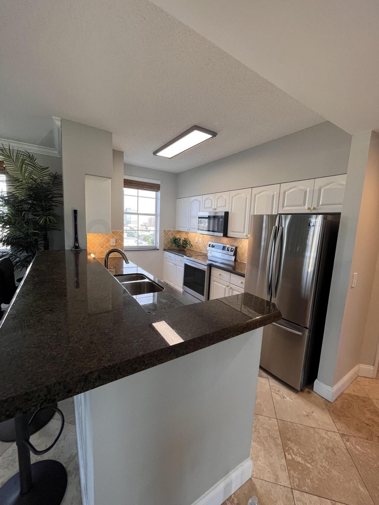 616 Clearwater Park Road - Photo 76