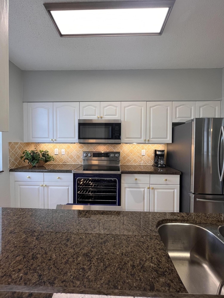616 Clearwater Park Road - Photo 75