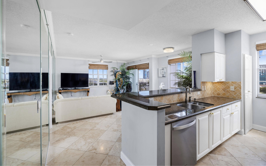 616 Clearwater Park Road - Photo 32