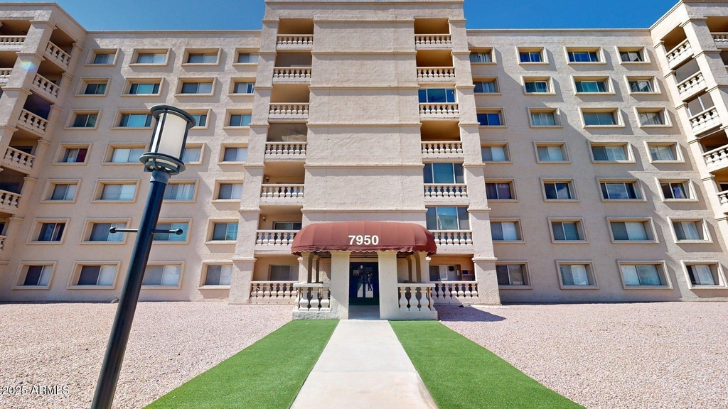 7950 E Camelback Road - Photo 19