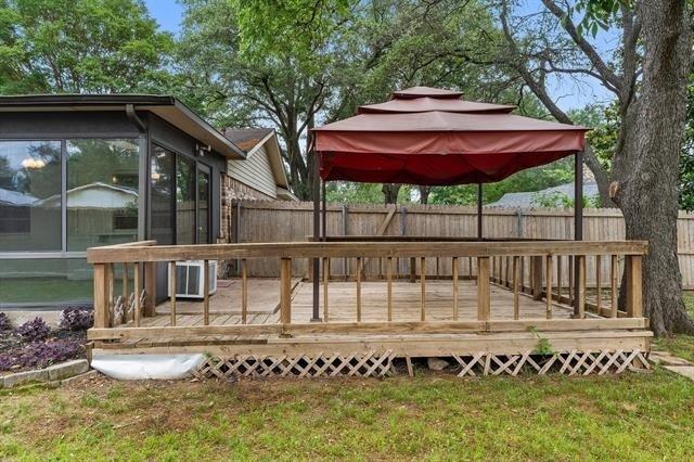 105 Wisteria Court - Photo 24