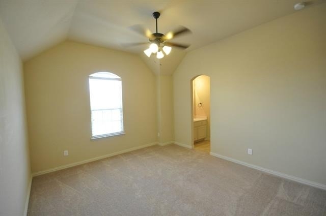 600 Falcon Drive - Photo 16