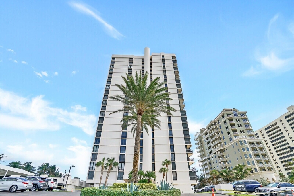 5380 N Ocean Drive - Photo 34