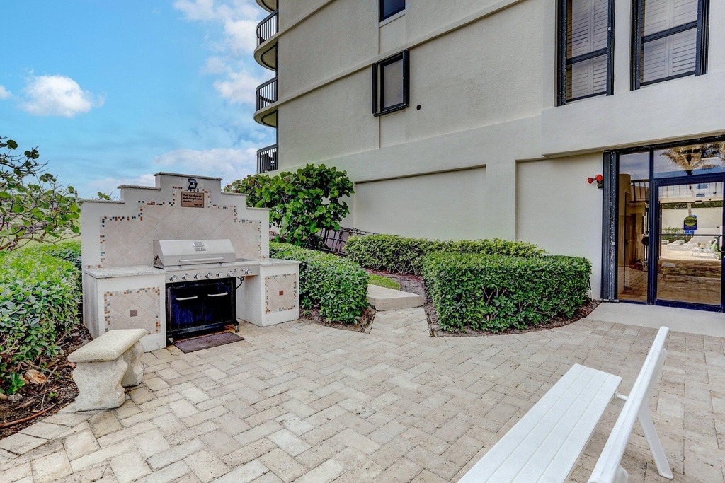 5380 N Ocean Drive - Photo 41