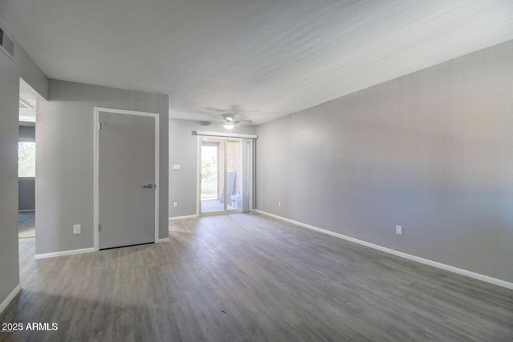 2220 W Dora Street - Photo 5