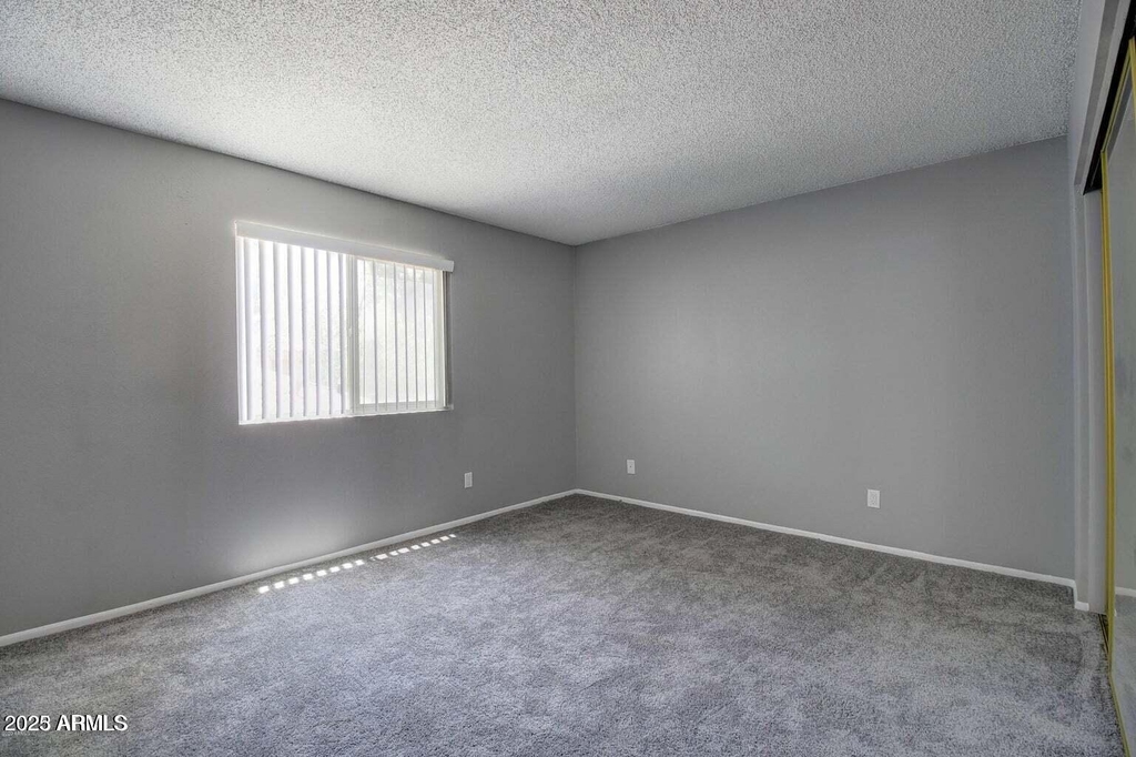 2220 W Dora Street - Photo 14
