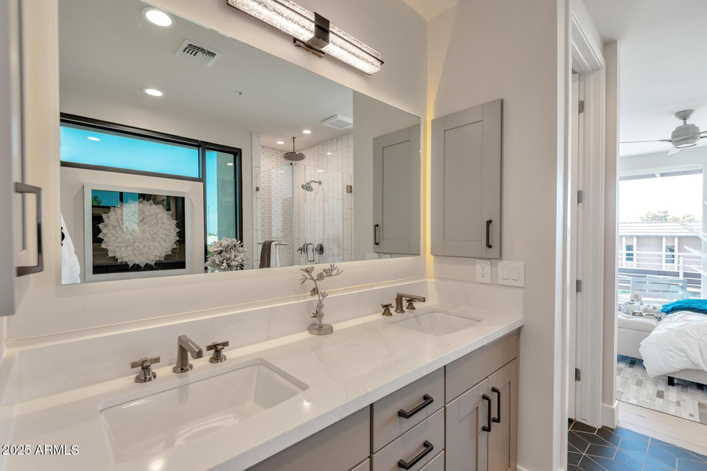 7550 E Osborn Road - Photo 4