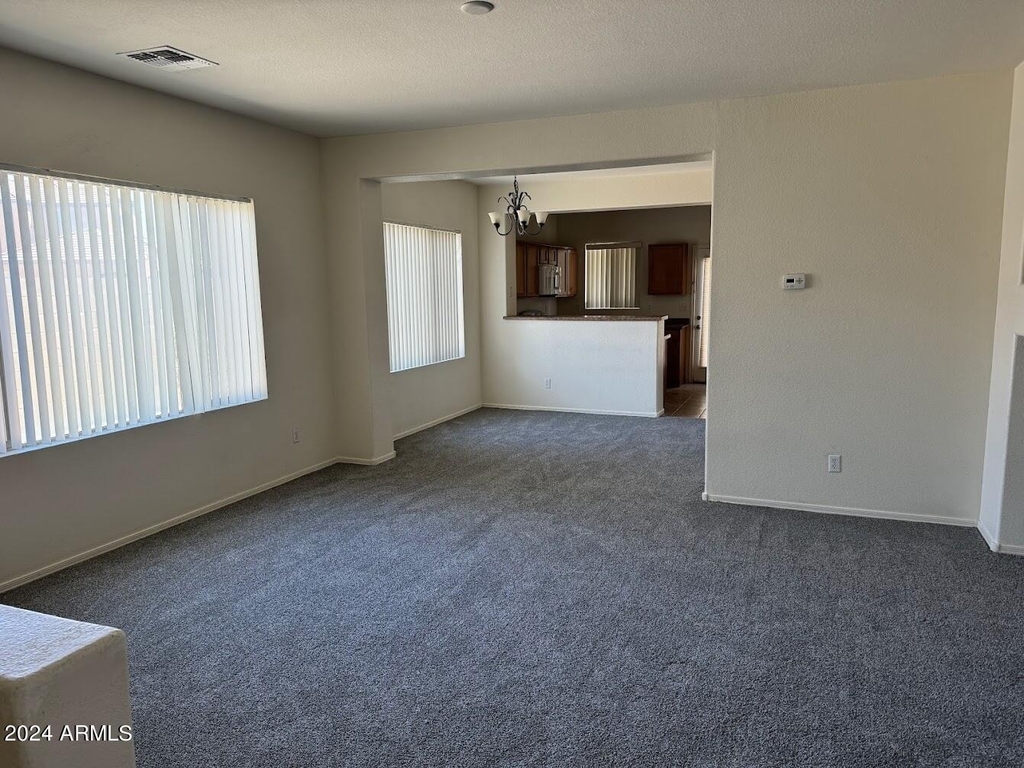 9401 W Berkeley Road - Photo 8