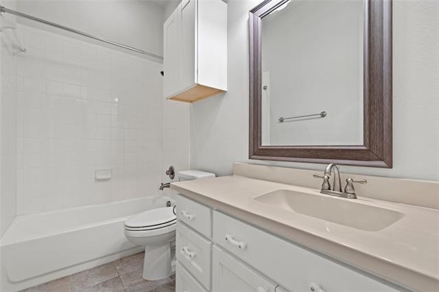 465 Travis Street - Photo 15
