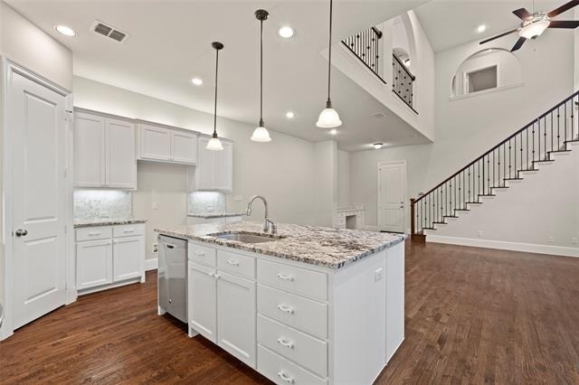 465 Travis Street - Photo 5