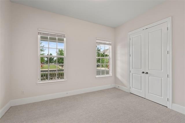 465 Travis Street - Photo 16