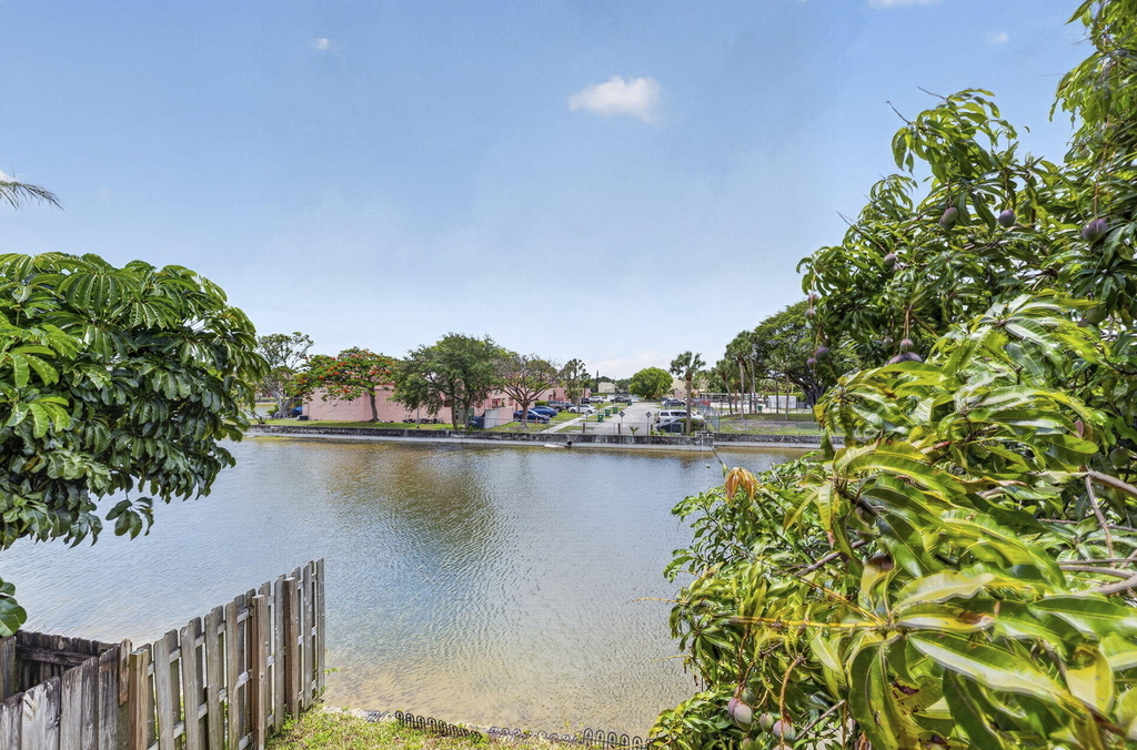 5617 Nw 16th Street - Photo 17