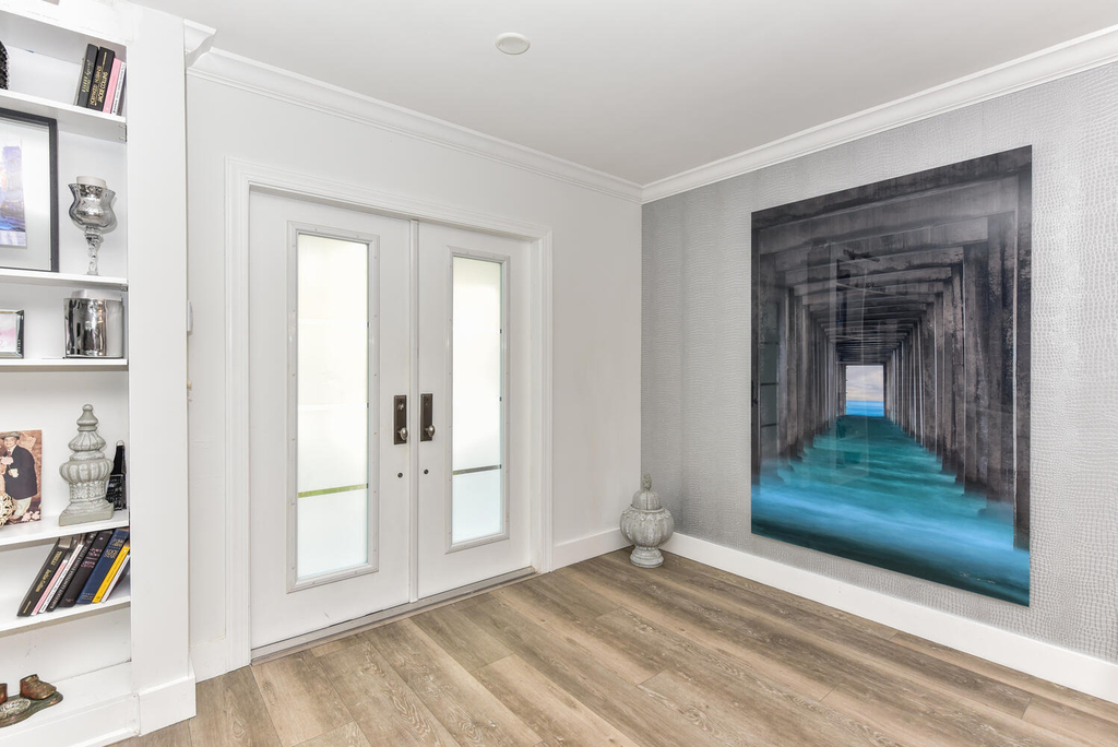 880 Hickory Terrace - Photo 2