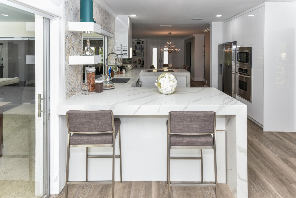 880 Hickory Terrace - Photo 10