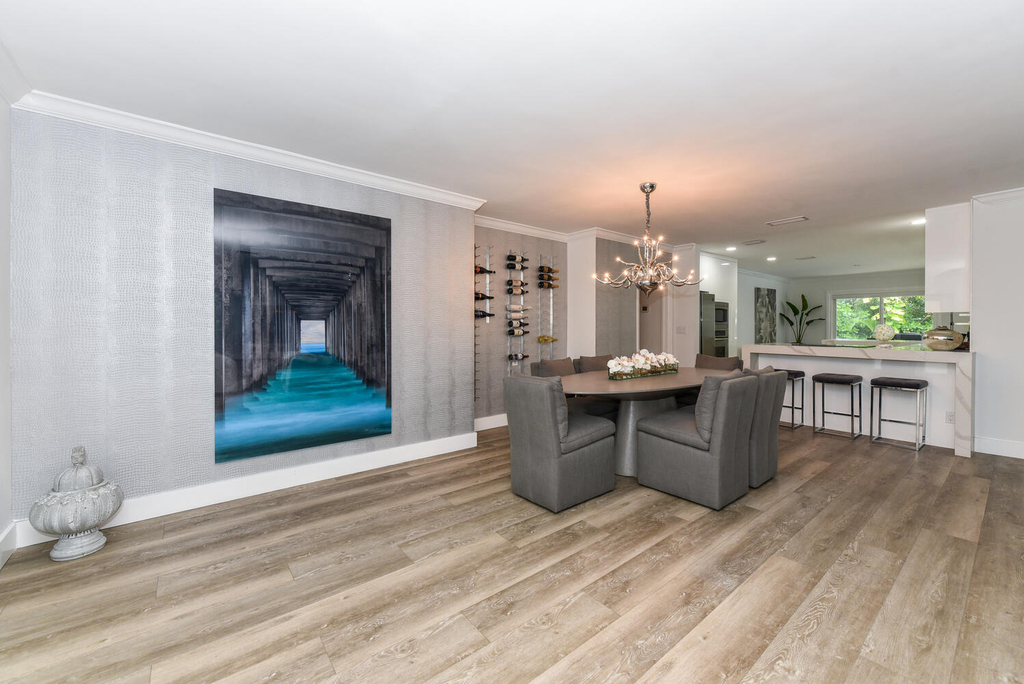 880 Hickory Terrace - Photo 4