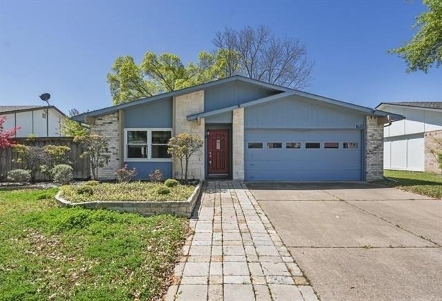 1637 Dell Oak Drive - Photo 1