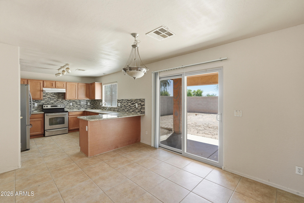 21939 W Cocopah Street - Photo 8