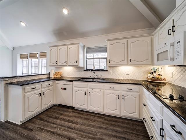 6650 Lovington Drive - Photo 5