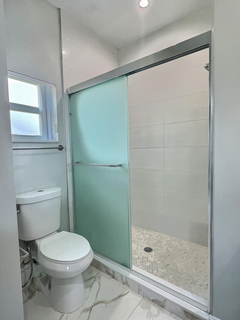 413 Martin Avenue - Photo 17